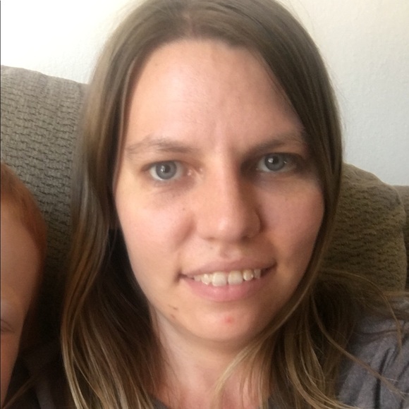 Meet your Posher, Ashley - Picture 1 of 1